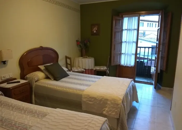 Neptuno 2* Villaviciosa (Asturias)